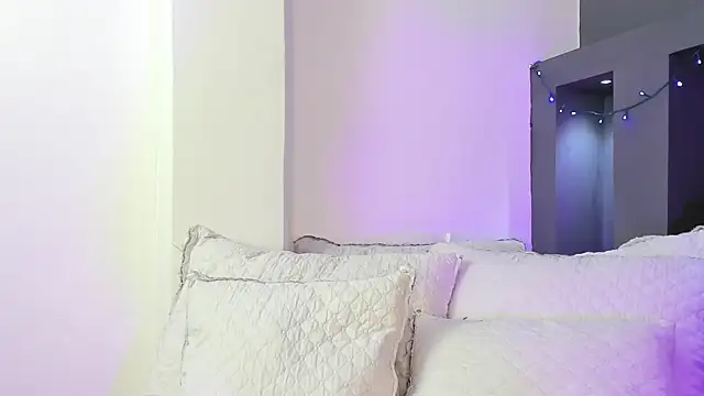 MaiaaCandy online show from September 21, 2025, 2:46 am