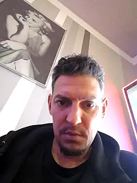 ARTANIS20 online show from September 22, 2025, 12:34 am