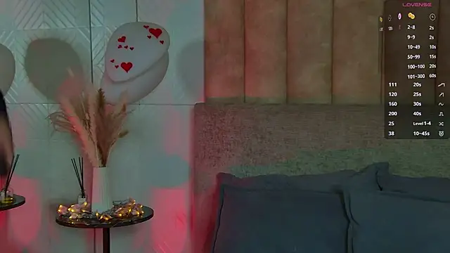 LollaSpencer online show from February 18, 2026, 4:47 pm