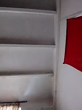 Snapshot of Themaskedgirl21 chatting on January 16, 2026, 8:18 am Themaskedgirl21 online show from January 16, 2026, 8:18 am