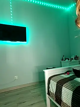 VChelsiV online show from December 2, 2025, 6:41 am