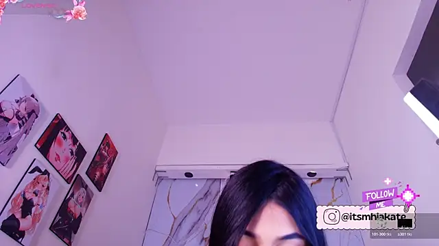Snapshot of Mhiaa_Sweet chatting on July 9, 2026, 12:20 pm Mhiaa Sweet online show from July 9, 2026, 12:20 pm