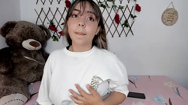 emma grays2 online show from September 9, 2025, 4:34 am