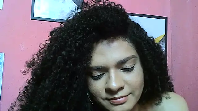 Cachinhospreto online show from December 3, 2025, 12:47 pm