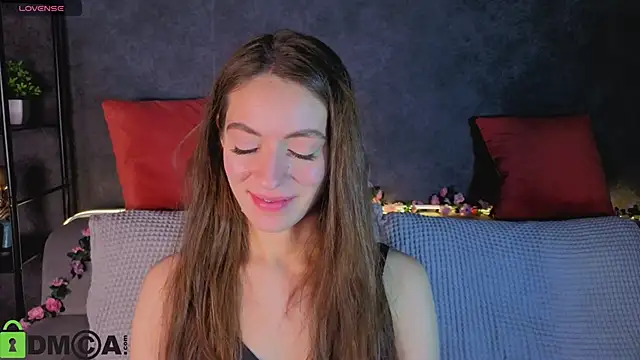 Agnes Wells online show from December 4, 2025, 9:18 am