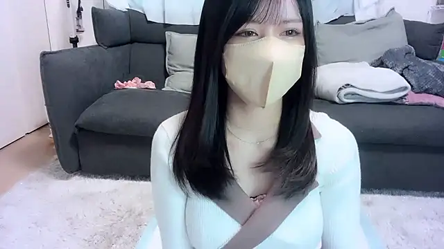 moemilk online show from February 25, 2026, 12:09 am