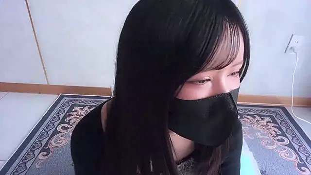 moemilk online show from February 27, 2026, 12:10 am