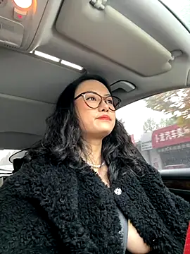 wen521 online show from November 11, 2025, 1:27 am