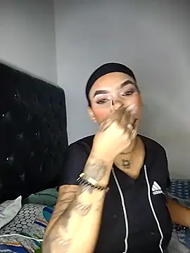 Vale Nikol21 online show from November 26, 2025, 2:56 am