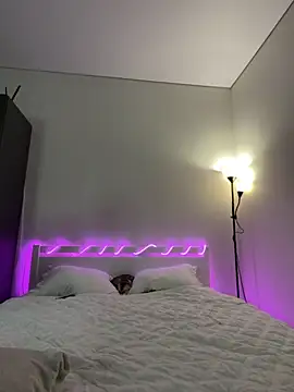 Snapshot of TiffaNoel chatting on October 13, 2025, 4:29 pm TiffaNoel online show from October 13, 2025, 4:29 pm