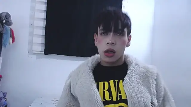 lucky stricke online show from October 15, 2025, 3:39 am