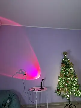 KassandraTress online show from December 21, 2025, 3:41 pm