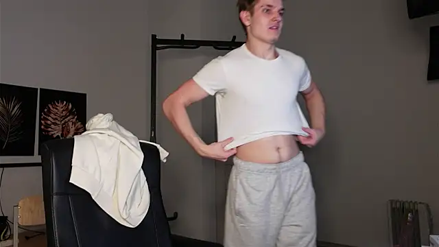 Mark Karson online show from November 22, 2025, 5:45 pm