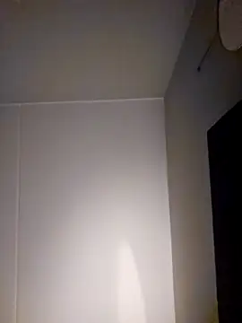 mojaymort online show from September 17, 2025, 10:00 pm