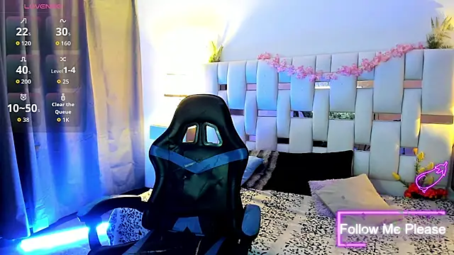 nextboywell1 online show from March 11, 2026, 3:12 am