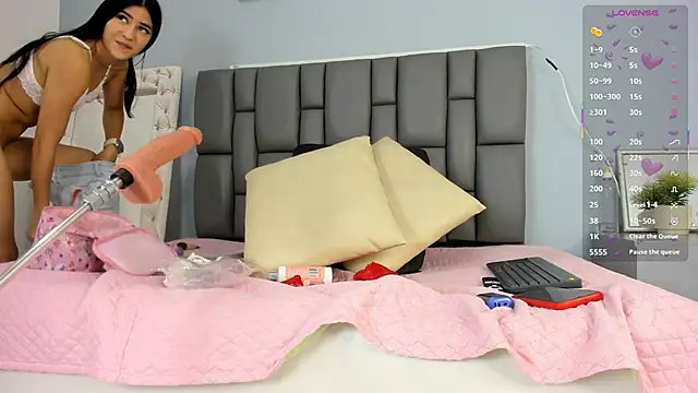  jasmine blush online show from September 17, 2025, 2:08 pm