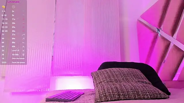  jasmine blush online show from May 29, 2026, 1:20 pm
