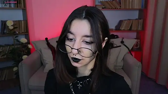 Mistress  Marcelline online show from September 12, 2025, 9:09 am