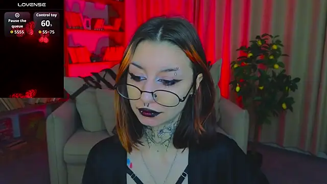 Mistress  Marcelline online show from April 19, 2026, 1:27 am