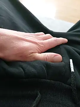 Snapshot of MyDick4You666 chatting on November 6, 2025, 10:38 am MyDick4You666 online show from November 6, 2025, 10:38 am