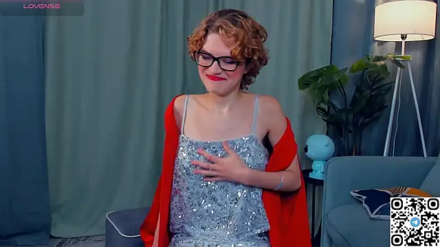 EdlinGathright online show from November 13, 2025, 3:49 am