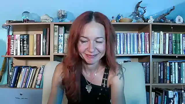Snapshot of Foxilady357 chatting on August 7, 2026, 1:35 pm Foxilady357 online show from August 7, 2026, 1:35 pm