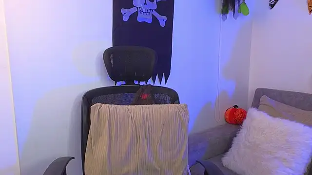 yulian vasquez online show from October 24, 2025, 12:23 pm