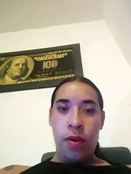 Snapshot of Valenn_fernandez chatting on April 23, 2026, 3:52 am Valenn fernandez online show from April 23, 2026, 3:52 am