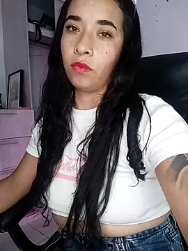 Snapshot of Valenn_fernandez chatting on June 27, 2026, 8:47 pm Valenn fernandez online show from June 27, 2026, 8:47 pm