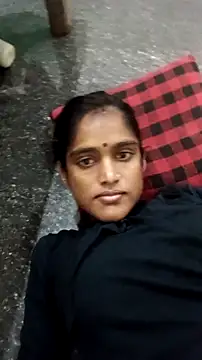 Snapshot of Guriya0076 chatting on September 23, 2025, 4:21 pm Guriya0076 online show from September 23, 2025, 4:21 pm