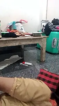 Snapshot of Guriya0076 chatting on September 25, 2025, 10:52 am Guriya0076 online show from September 25, 2025, 10:52 am