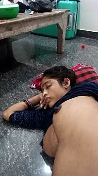 Snapshot of Guriya0076 chatting on September 28, 2025, 5:46 am Guriya0076 online show from September 28, 2025, 5:46 am