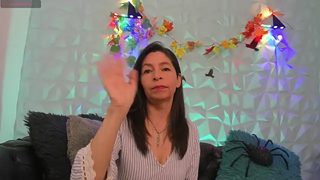 Snapshot of SabinaDeluxe_cg chatting on November 1, 2025, 12:51 pm SabinaDeluxe cg online show from November 1, 2025, 12:51 pm