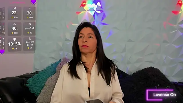 Snapshot of SabinaDeluxe_cg chatting on December 2, 2025, 12:10 pm SabinaDeluxe cg online show from December 2, 2025, 12:10 pm