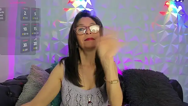 Snapshot of SabinaDeluxe_cg chatting on December 20, 2025, 12:12 pm SabinaDeluxe cg online show from December 20, 2025, 12:12 pm