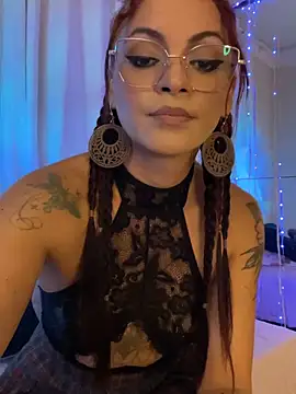 TayllorSweet  online show from April 7, 2026, 11:26 pm