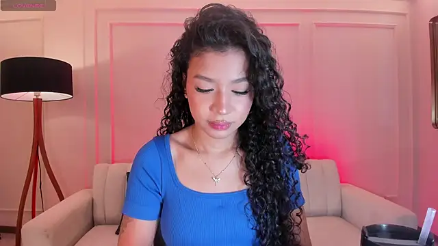 SophieHouston  online show from September 11, 2025, 4:01 am