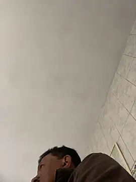 PIROCAGG21 online show from October 10, 2025, 10:25 am