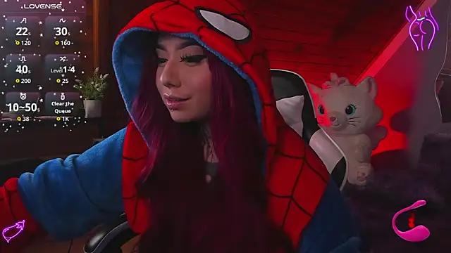 Snapshot of _Morrigan_ chatting on November 28, 2025, 8:50 am Morrigan online show from November 28, 2025, 8:50 am