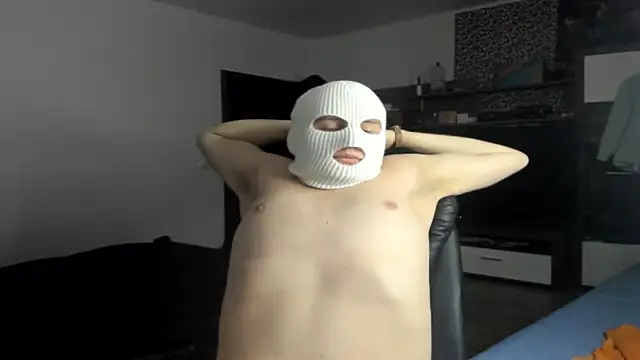 Snapshot of romiosabrino chatting on November 25, 2025, 3:23 pm romiosabrino online show from November 25, 2025, 3:23 pm