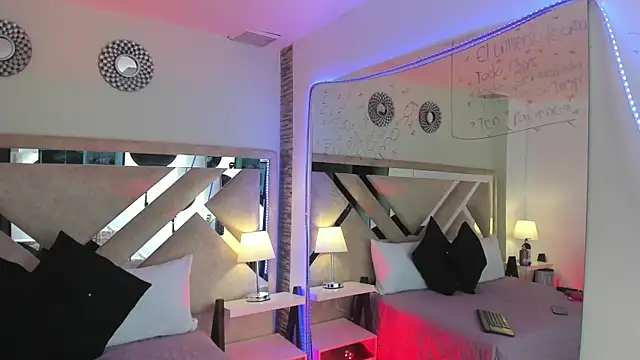 ximena vasquez8 online show from March 24, 2026, 3:11 am