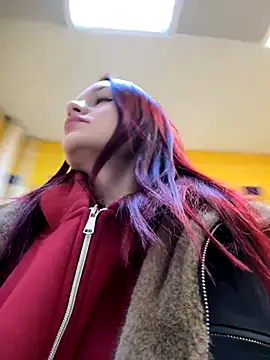 Snapshot of Cum_girlss chatting on November 10, 2025, 3:16 am Cum girlss online show from November 10, 2025, 3:16 am