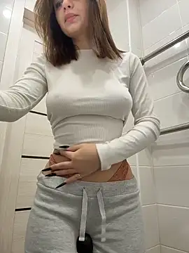 Snapshot of Cum_girlss chatting on May 16, 2026, 5:04 am Cum girlss online show from May 16, 2026, 5:04 am