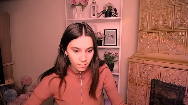 RosaRay  online show from April 17, 2026, 6:05 am