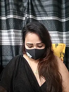 Snapshot of Mow_955 chatting on February 6, 2026, 6:55 pm Mow 955 online show from February 6, 2026, 6:55 pm