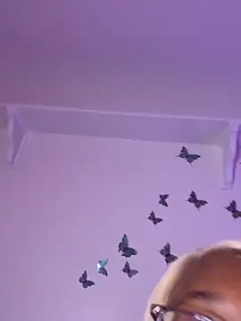 Snapshot of Moxhavix chatting on November 13, 2025, 7:18 am Moxhavix online show from November 13, 2025, 7:18 am