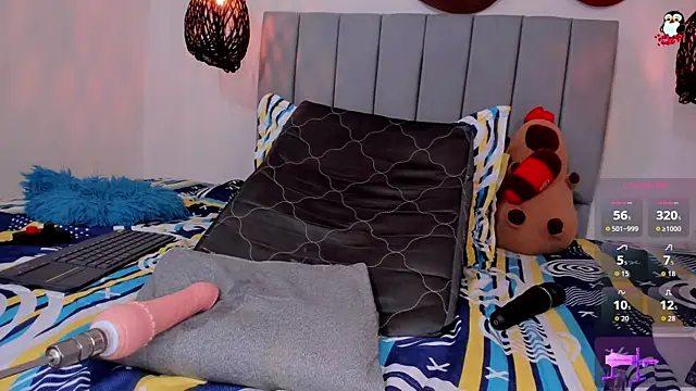 Snapshot of luna_lobooo chatting on April 6, 2026, 4:46 am luna lobooo online show from April 6, 2026, 4:46 am