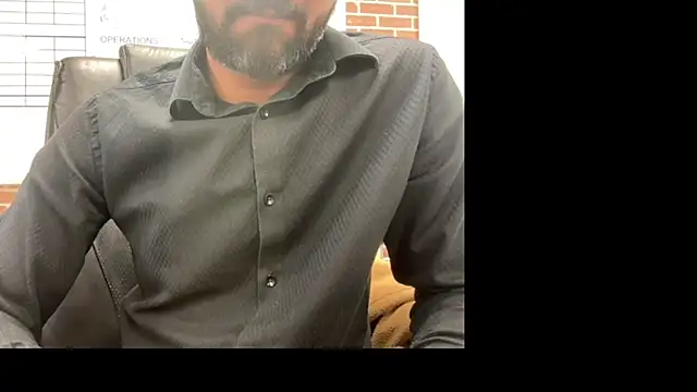 pranastro00 online show from January 13, 2026, 4:56 pm