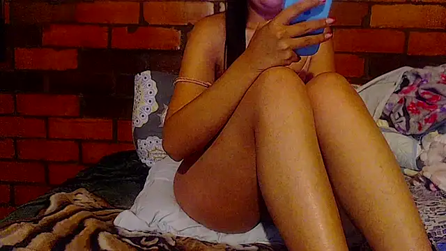 Snapshot of sabrina_v_ chatting on September 20, 2025, 4:57 am sabrina v online show from September 20, 2025, 4:57 am