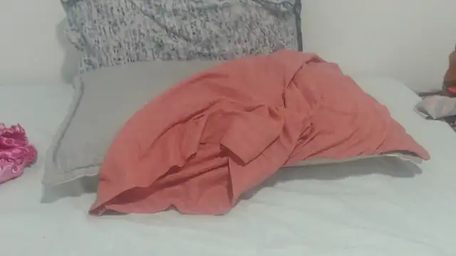 Snapshot of sabrina_v_ chatting on February 3, 2026, 2:53 am sabrina v online show from February 3, 2026, 2:53 am